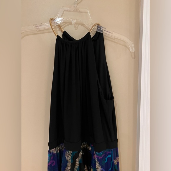 Xscape Long Formal Dress - Picture 3 of 6